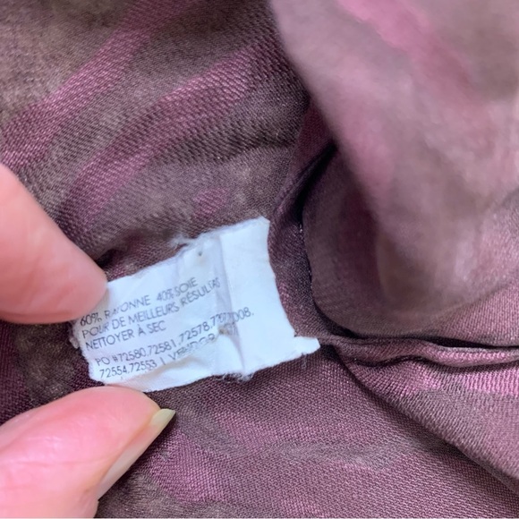 CLUB MONACO Silk Mix Semi Sheer Blouse With Print Brown/Burgundy Size Medium - Picture 8 of 9